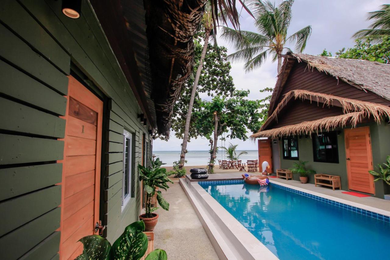Bandon Beach Bar & Hostel (Adults Only) Ламаи-Бич Экстерьер фото